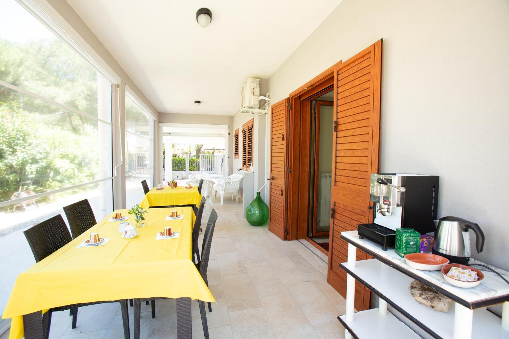 B&B Montedarena Пульсано Экстерьер фото